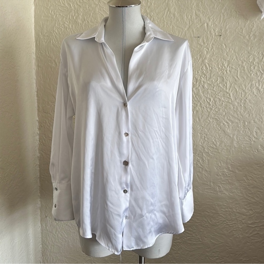 Zara White Satin Finish Button Down Classic Shirt Medium